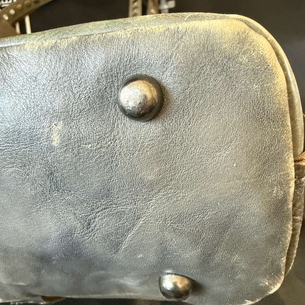 Old Trend Birch Studded Leather Tote - green - Picture 10 of 16